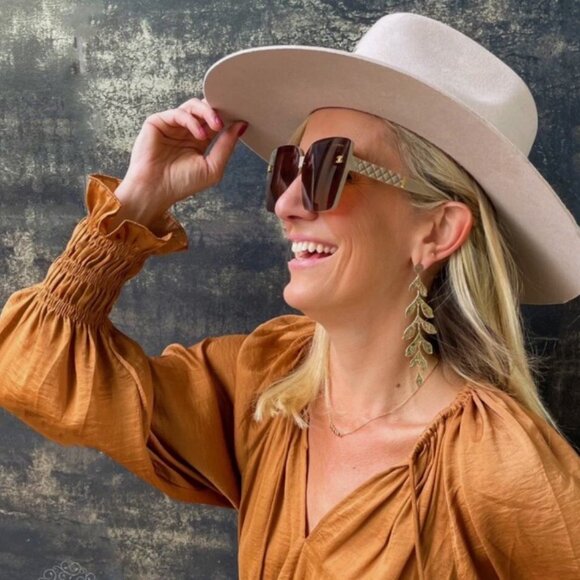 Parklane Maple Earrings - Picture 2 of 2